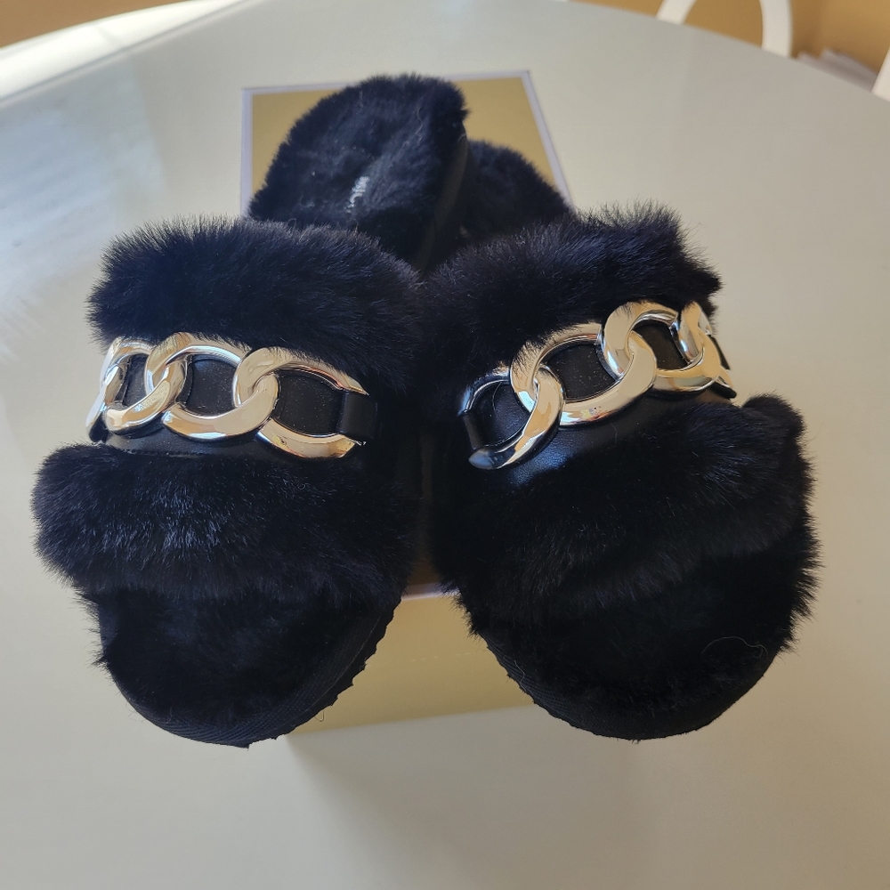 Michael Kors Slides